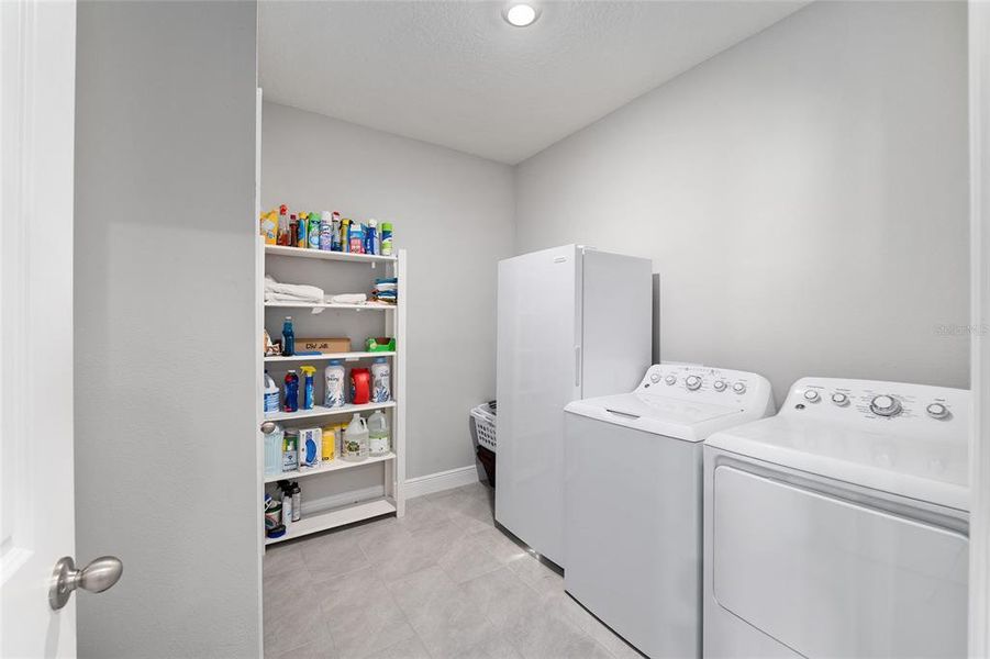 Furnished interior view inside a new home in Finley Woods, Gainesville (Image 67). Furnished interior view inside a new home in Finley Woods, Gainesville (Image 67).