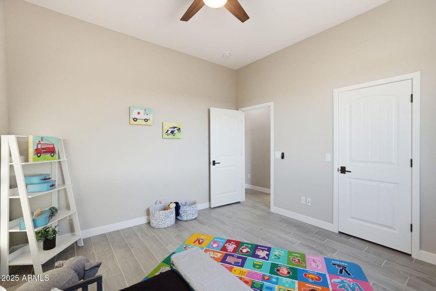 030_ListerPros 030_ListerPros