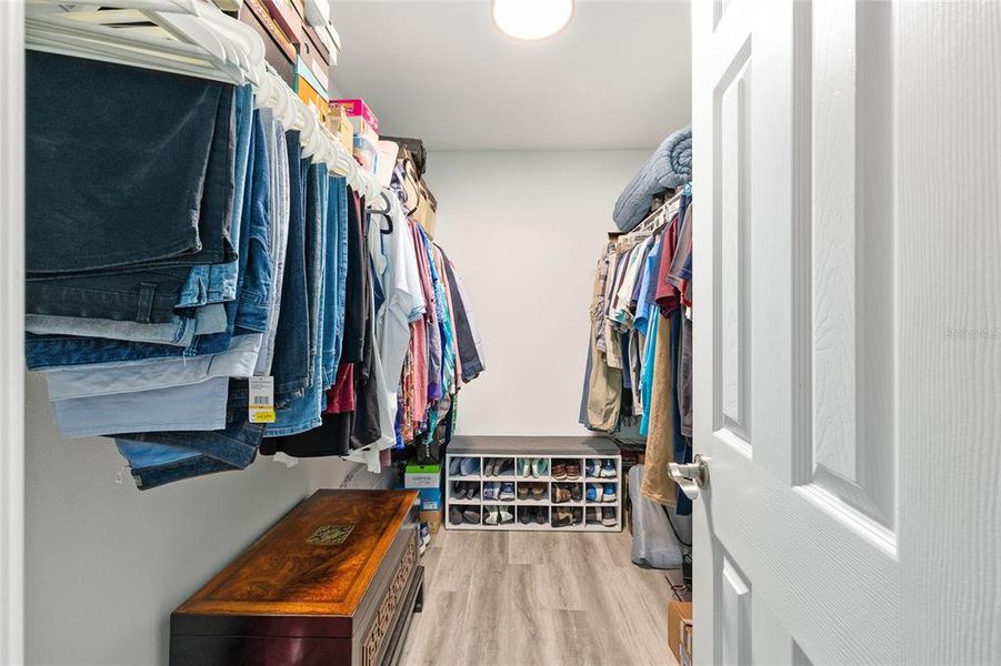 Furnished interior view inside a new home in , Ocala (Image 14).