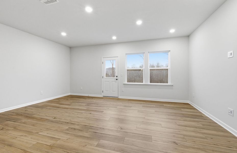 Spacious, unfurnished interior of a new home in McConnell Ridge, McLeansville (Image 14).