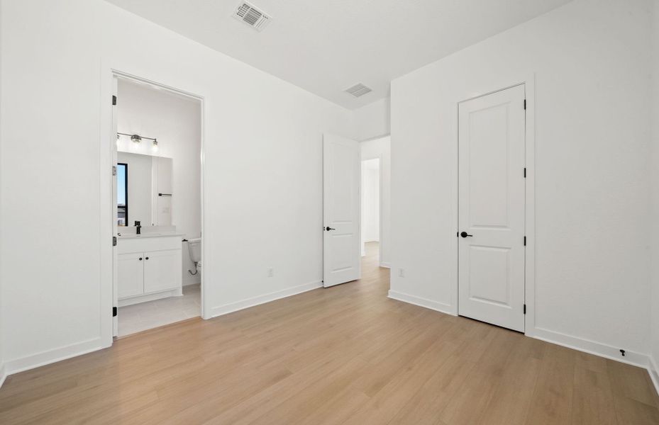 Representative unfurnished interior of a home built from the Boling by Pulte Homes in 6 Creeks, Kyle (Image 14).