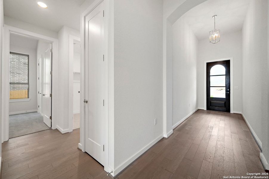 Spacious, unfurnished interior of a new home in VIDA, San Antonio (Image 17).
