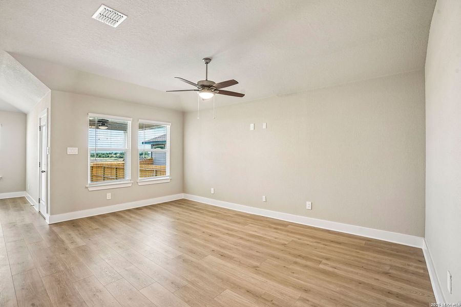 Spacious, unfurnished interior of a new home in Stetson Ridge, Marion (Image 36). Spacious, unfurnished interior of a new home in Stetson Ridge, Marion (Image 36).