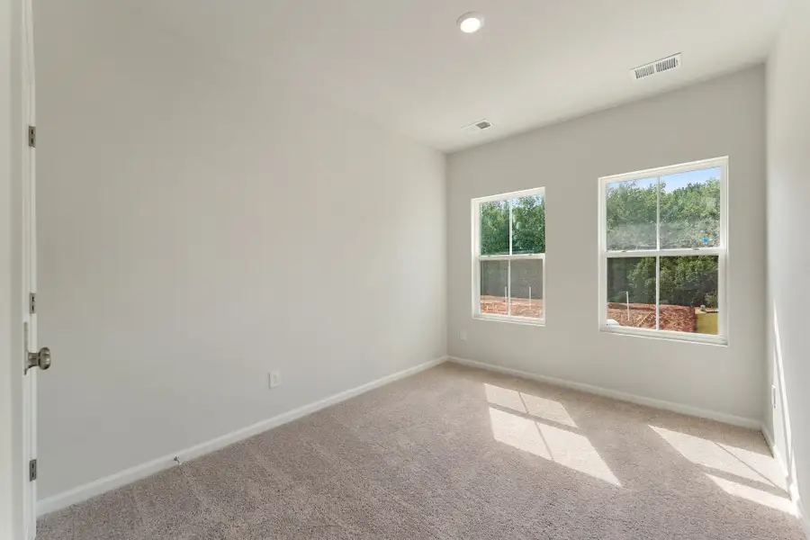 Spacious, unfurnished interior of a new home in Edwards Station, Taylors (Image 20). Spacious, unfurnished interior of a new home in Edwards Station, Taylors (Image 20).