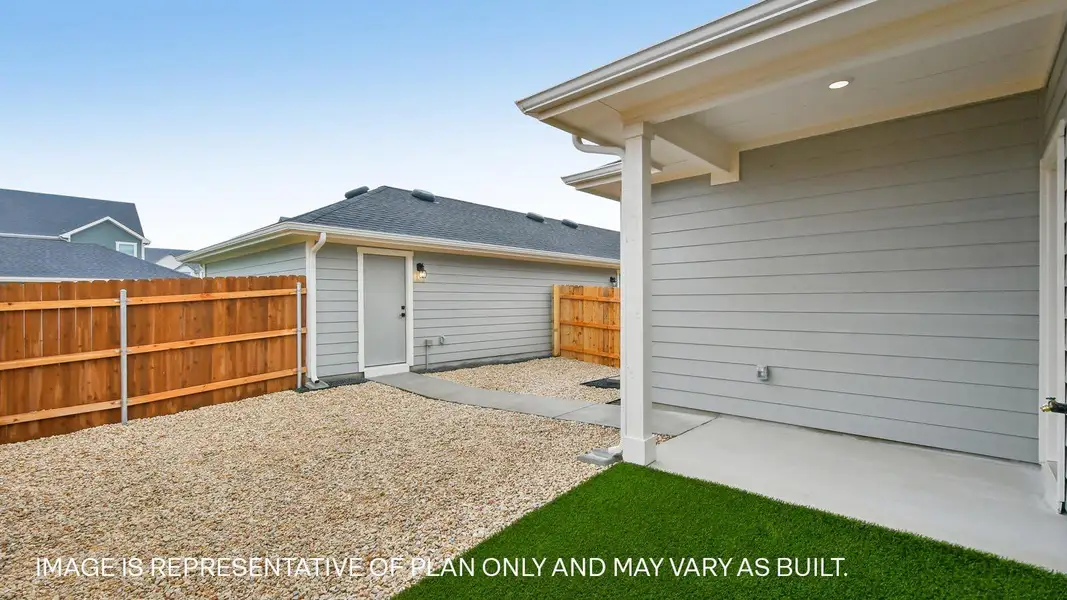 Exterior details and patio area of a home in Avery Centre, Round Rock (Image 21).