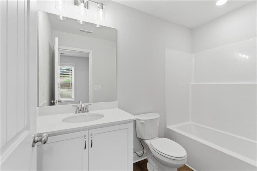 Furnished interior view inside a new home in , Dallas (Image 14).