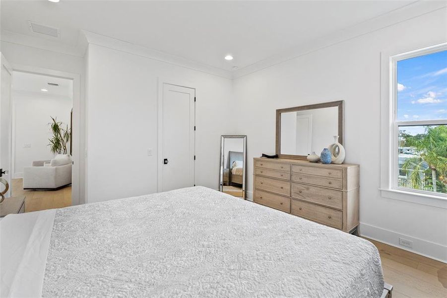 Furnished interior view inside a new home in , Tampa (Image 69).