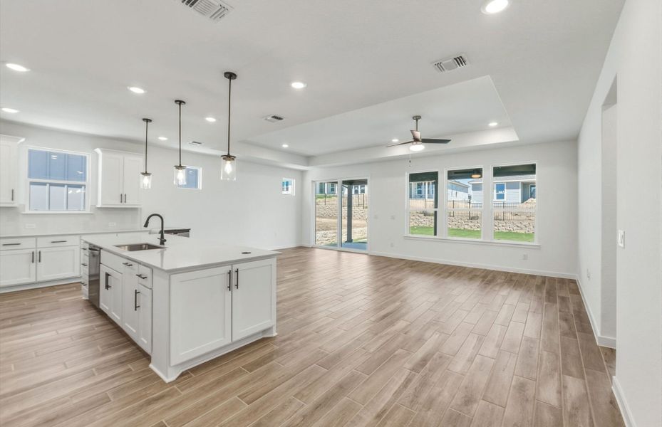 Image 43 of a home in Sun City Texas.