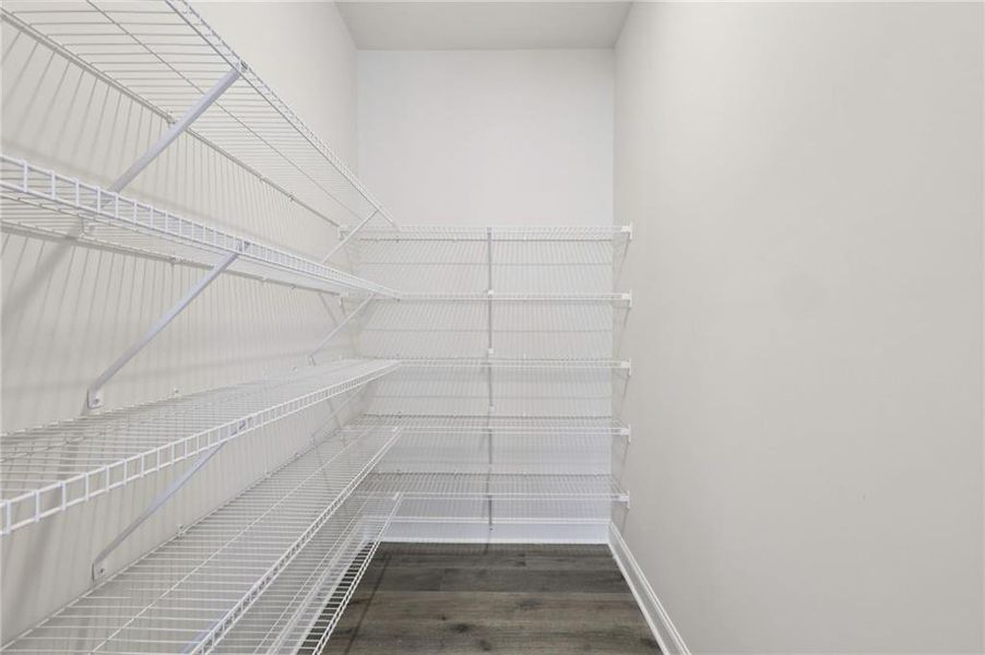 Spacious, unfurnished interior of a new home in River Pointe, Monroe (Image 31).