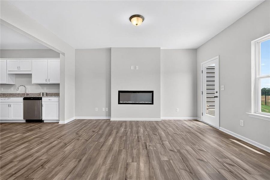 Spacious, unfurnished interior of a new home in Fairington, Cartersville (Image 21).