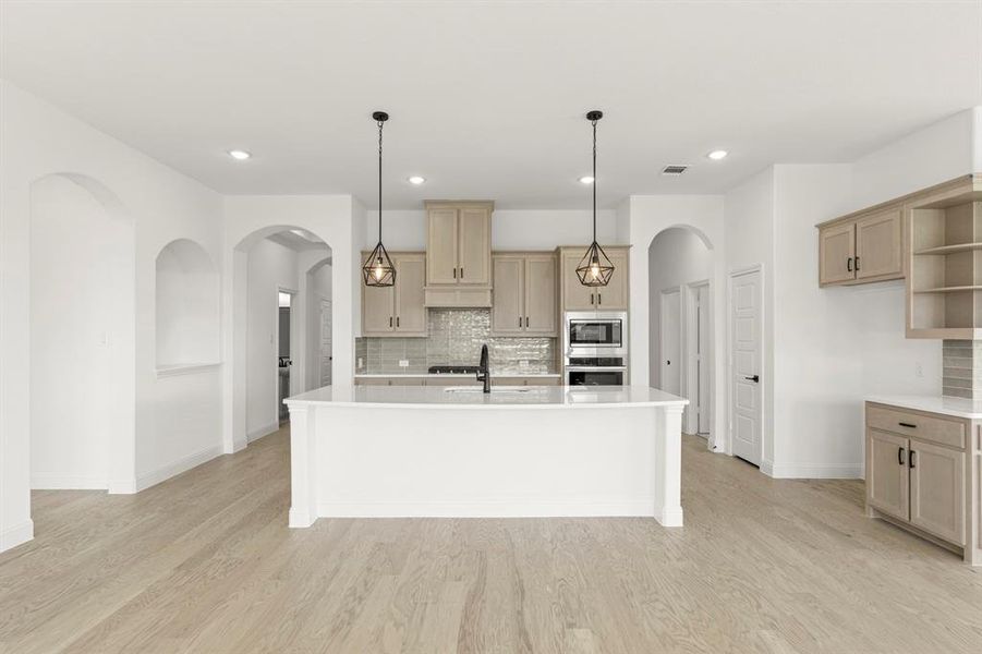 15. 610 Tenor - Kitchen 15. 610 Tenor - Kitchen