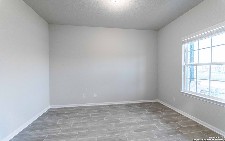Spacious, unfurnished interior of a new home in Hannah Heights, Seguin (Image 12). Spacious, unfurnished interior of a new home in Hannah Heights, Seguin (Image 12).