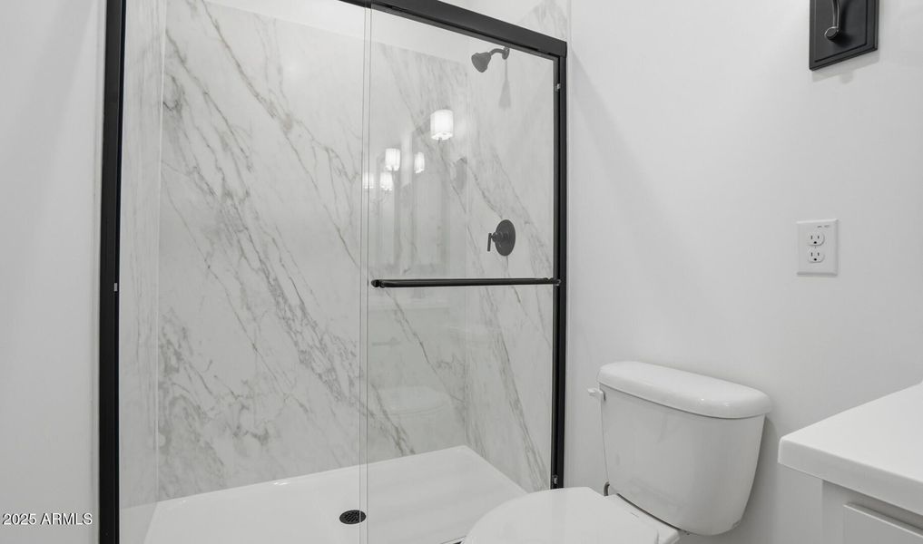 MR Lot #4 Primary Bath (1) (Large)