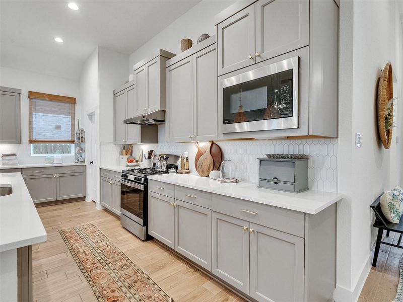 Furnished interior view inside a new home in , Katy (Image 13).