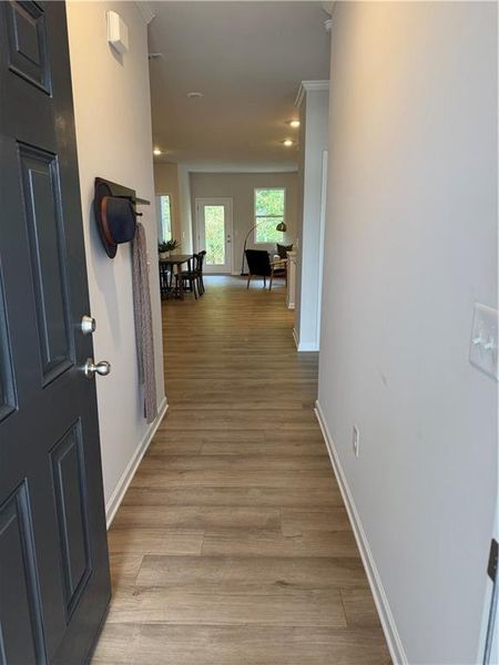 Spacious, unfurnished interior of a new home in Villages at Cedar Hill, Dallas (Image 18).