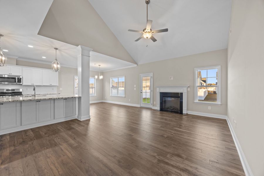 Spacious, unfurnished interior of a new home in Arbor Hills South II, Greenville (Image 18).