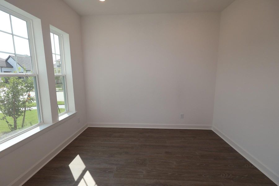 Spacious, unfurnished interior of a new home in Riceland - Enclave Collection, Mont Belvieu (Image 13). Spacious, unfurnished interior of a new home in Riceland - Enclave Collection, Mont Belvieu (Image 13).