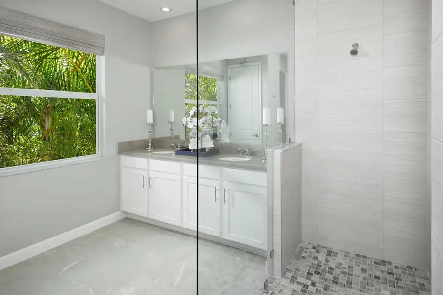 WEB Aspen Owners Bath by RHP