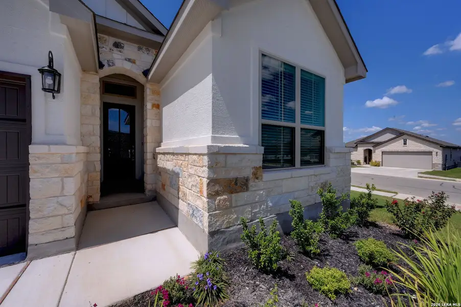 Exterior details and patio area of a home in The Parklands, Schertz (Image 4).