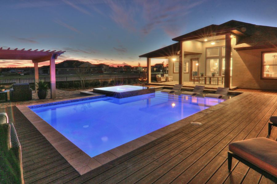 The Manville - Outdoor Living The Manville - Outdoor Living