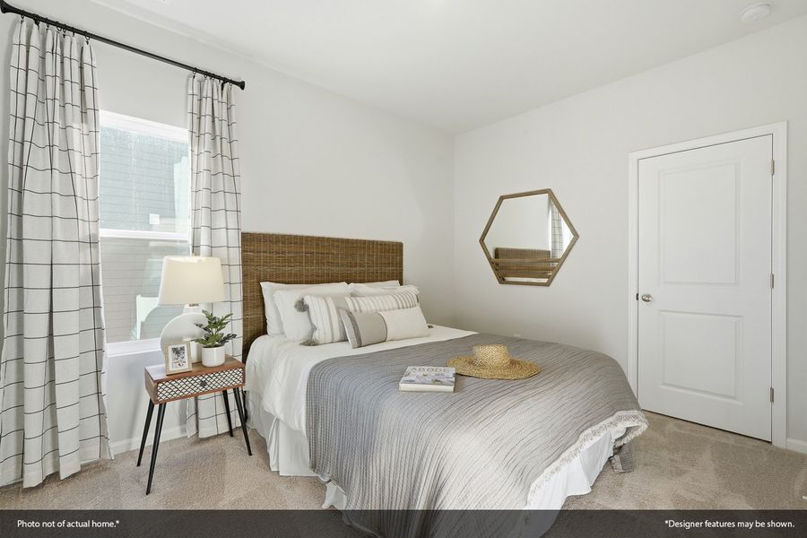 Furnished interior view inside a new home in Landmark Commons, Boiling Springs (Image 7). Furnished interior view inside a new home in Landmark Commons, Boiling Springs (Image 7).