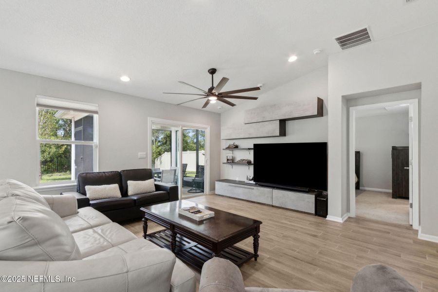 Furnished interior view inside a new home in River Glen, Yulee (Image 6). Furnished interior view inside a new home in River Glen, Yulee (Image 6).