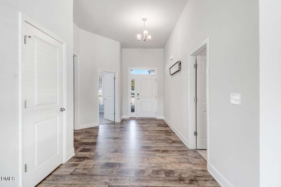 508 Madison Ann Dr-25