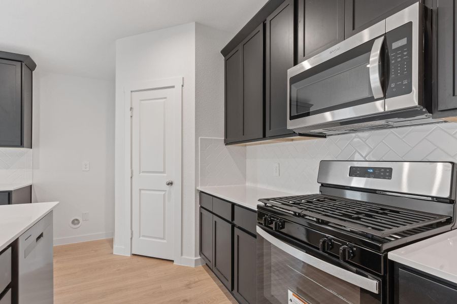 *Images and 3D tour are for illustration only and options may vary from home as built. *Images and 3D tour are for illustration only and options may vary from home as built.