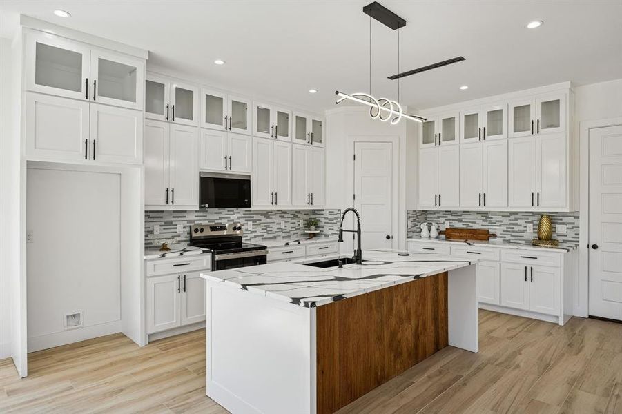 Furnished interior view inside a new home in , Dallas (Image 6).