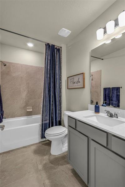 Furnished interior view inside a new home in , Apopka (Image 24).