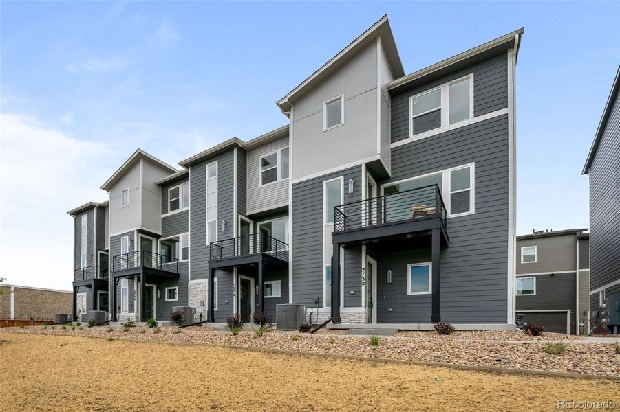 Image 25 of a home in .