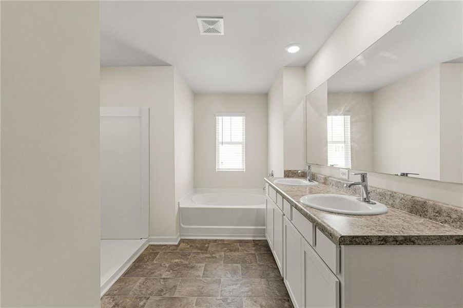 Furnished interior view inside a new home in , Dallas (Image 7).