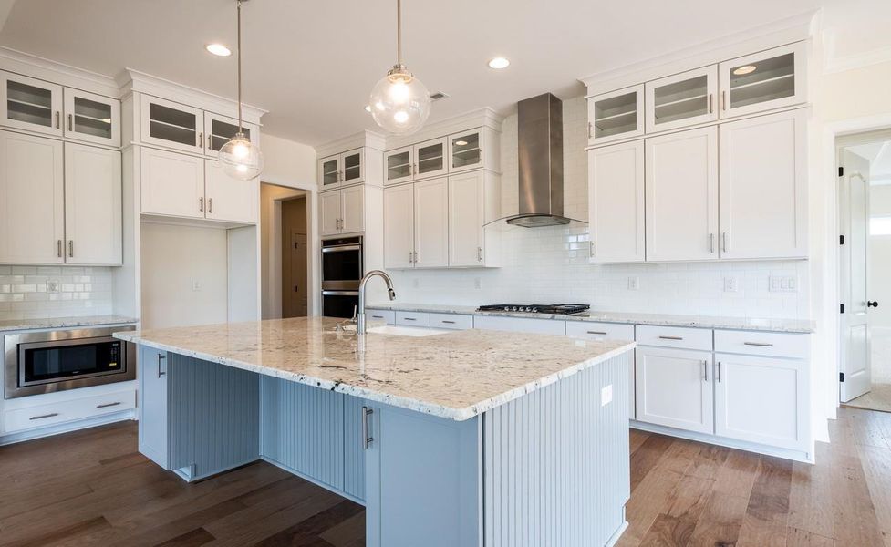 Representative furnished interior of a home built from the Princeton by Greybrook Homes in Harbor Watch, Statesville (Image 8).