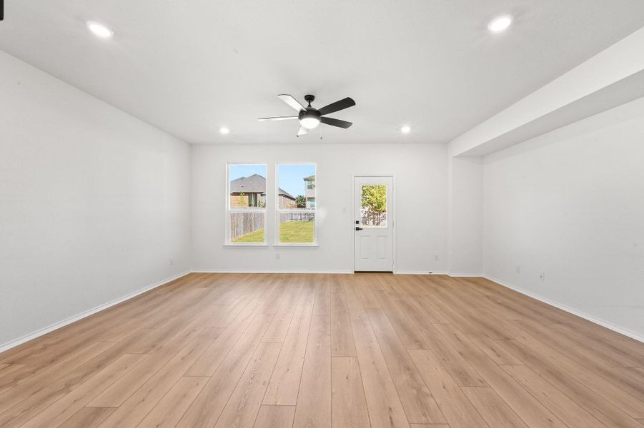 Spacious, unfurnished interior of a new home in Salerno - Classic Collection, Round Rock (Image 15).