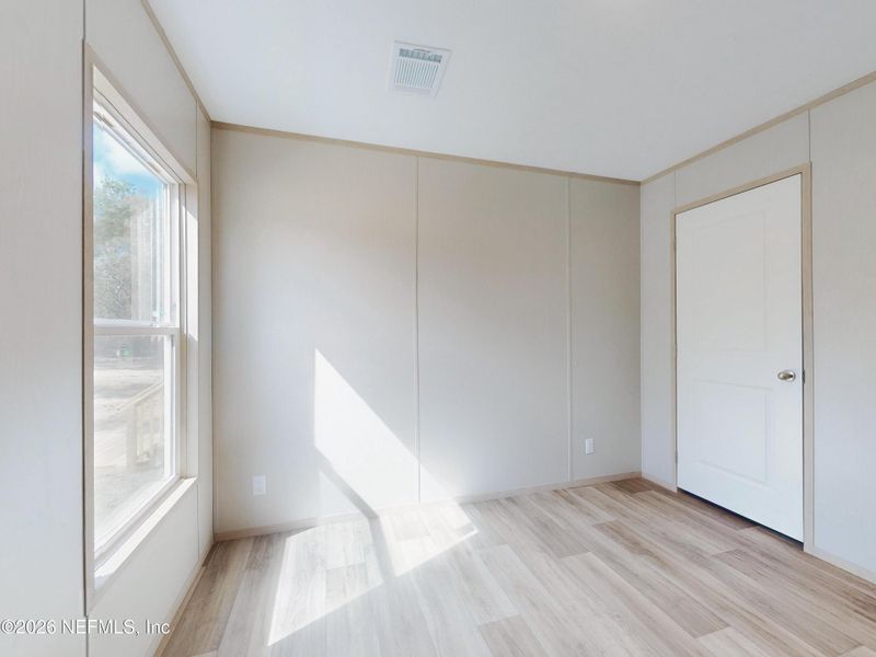Spacious, unfurnished interior of a new home in , Keystone Heights (Image 22).