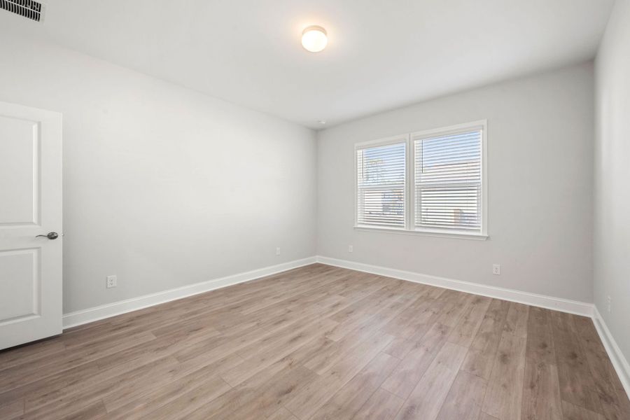 Spacious, unfurnished interior of a new home in Salem Bay, Beaufort (Image 20). Spacious, unfurnished interior of a new home in Salem Bay, Beaufort (Image 20).
