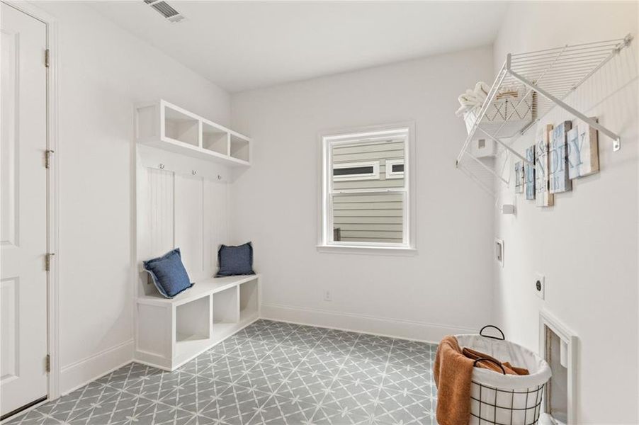 Furnished interior view inside a new home in , Gainesville (Image 8).