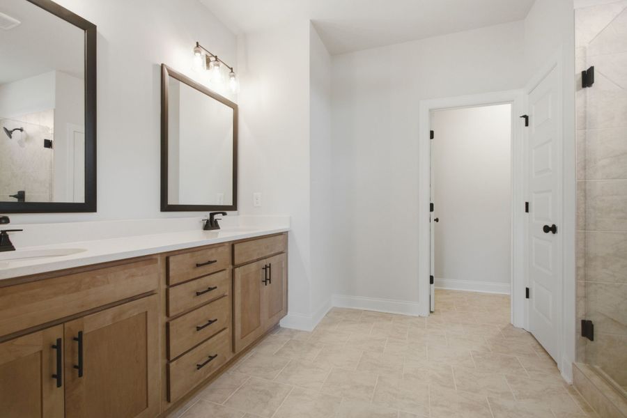 Furnished interior view inside a new home in Cherokee Knoll, Williamston (Image 9).