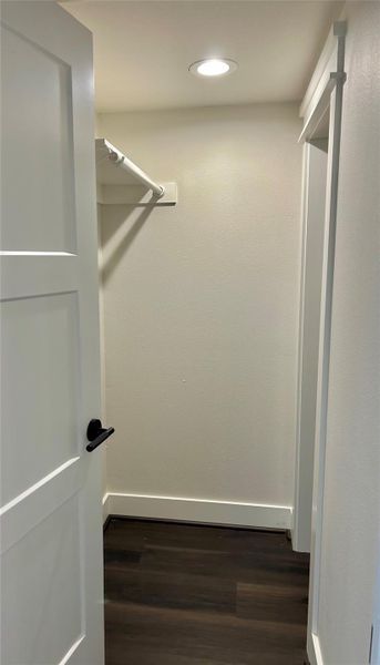 Spacious, unfurnished interior of a new home in , Dickinson (Image 24).