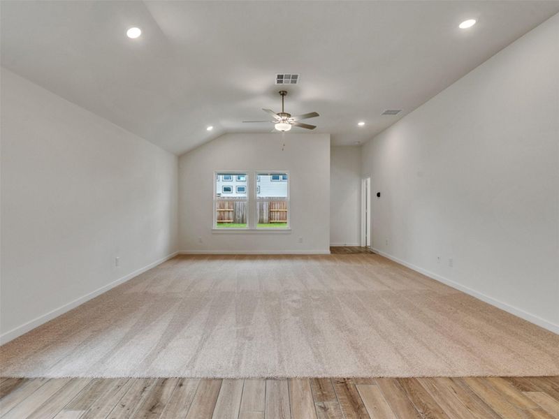 Spacious, unfurnished interior of a new home in Ashland, Angleton (Image 20). Spacious, unfurnished interior of a new home in Ashland, Angleton (Image 20).