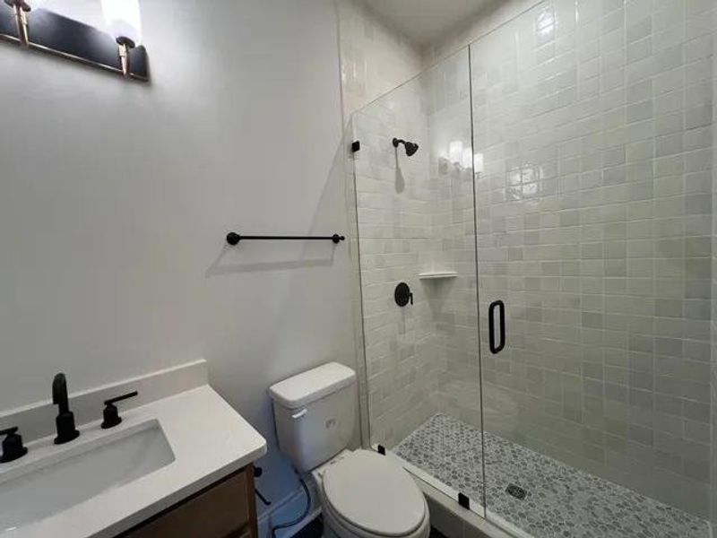 The Belterra D Bathroom The Belterra D Bathroom