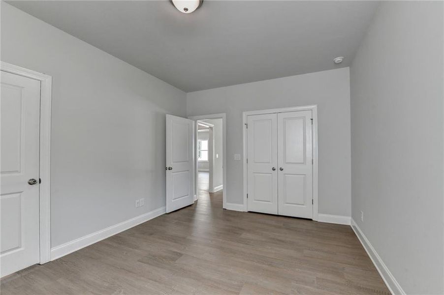 Spacious, unfurnished interior of a new home in , Suwanee (Image 56).