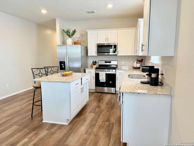 Furnished interior view inside a new home in Winding Brook, San Antonio (Image 5). Furnished interior view inside a new home in Winding Brook, San Antonio (Image 5).