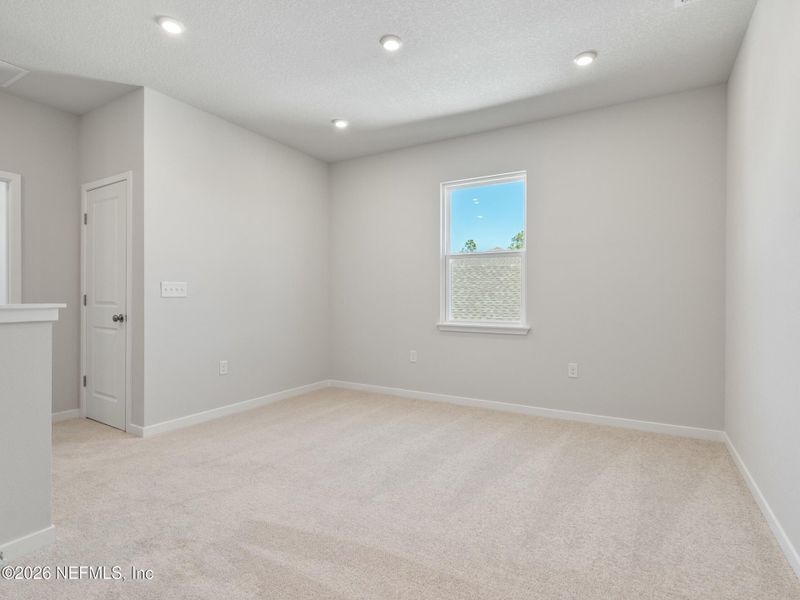 Spacious, unfurnished interior of a new home in Seminole Palms, Palm Coast (Image 16). Spacious, unfurnished interior of a new home in Seminole Palms, Palm Coast (Image 16).