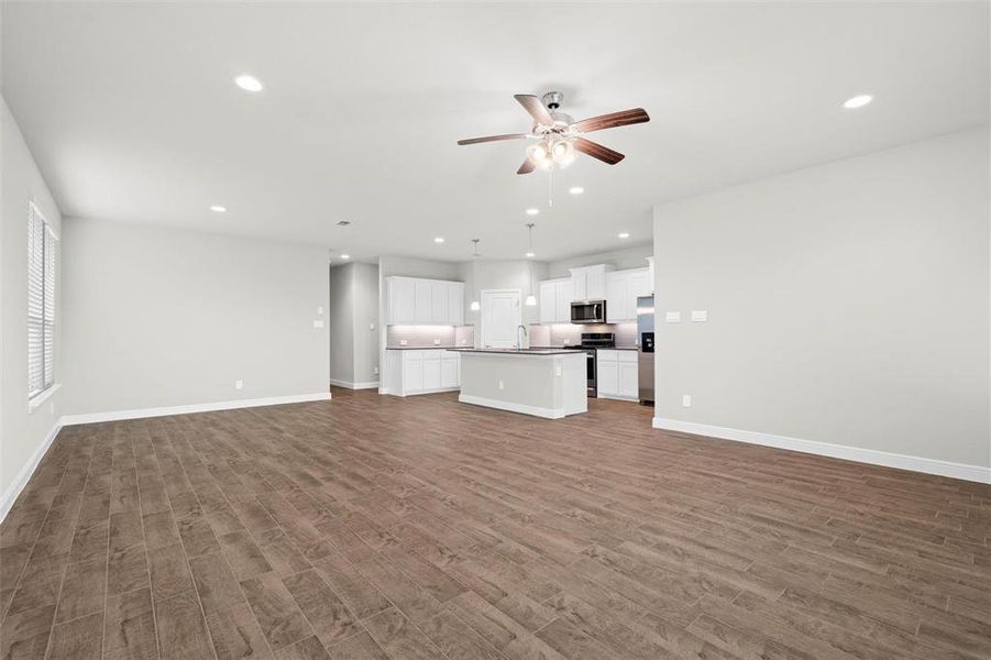Spacious, unfurnished interior of a new home in , Haslet (Image 12). Spacious, unfurnished interior of a new home in , Haslet (Image 12).