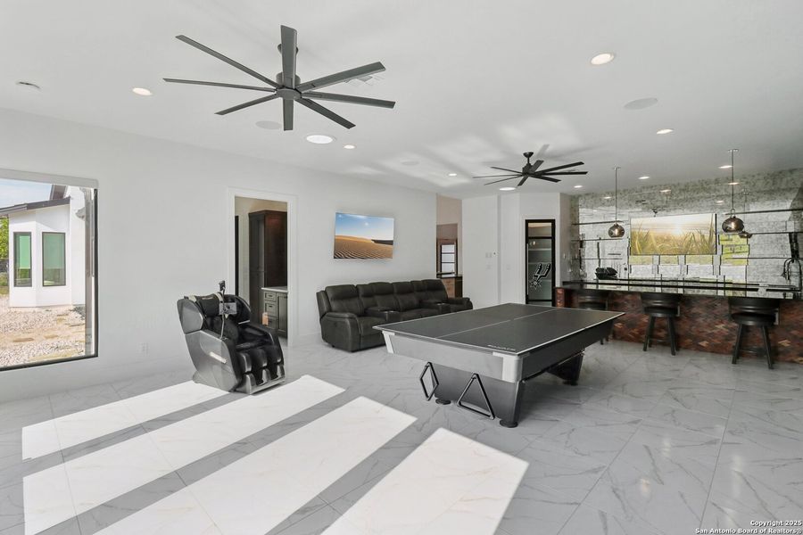 Community amenities in , San Antonio (Image 57). Community amenities in , San Antonio (Image 57).