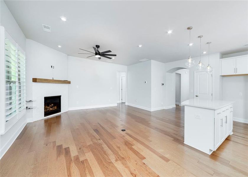 Spacious, unfurnished interior of a new home in Wimberly, Powder Springs (Image 21).