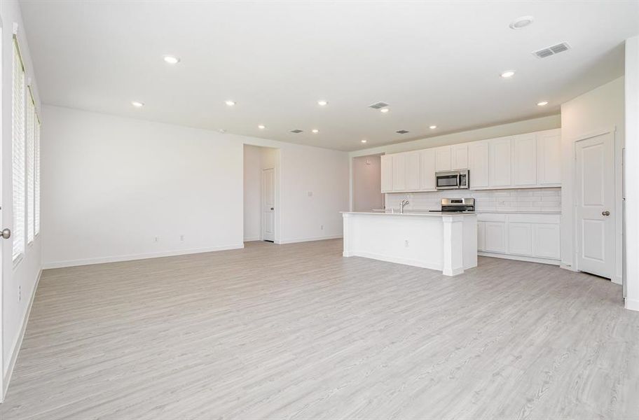 Furnished interior view inside a new home in , Princeton (Image 11).