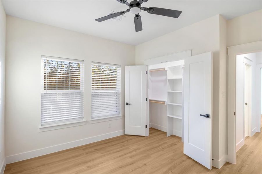 Spacious, unfurnished interior of a new home in , Fort Worth (Image 24).