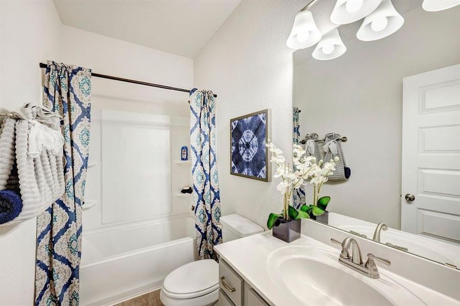 Furnished interior view inside a new home in , Crowley (Image 5).